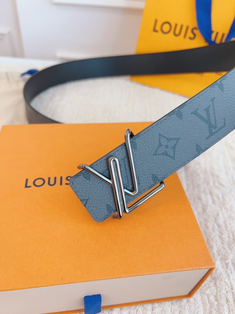 l0vis Vvtt0n belts